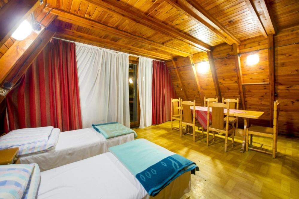 Wawrzkowizna Hotel Rzasawa Luaran gambar