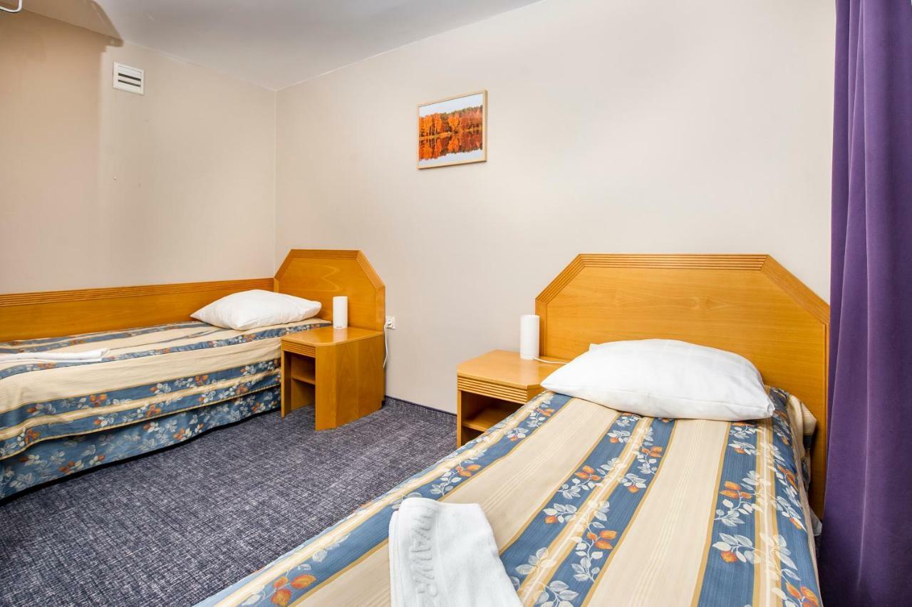 Wawrzkowizna Hotel Rzasawa Luaran gambar