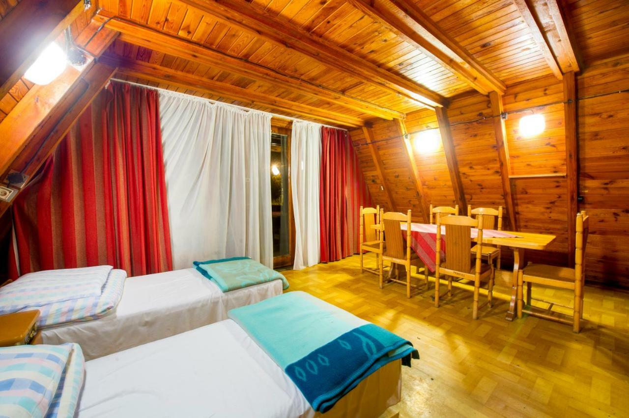 Wawrzkowizna Hotel Rzasawa Luaran gambar