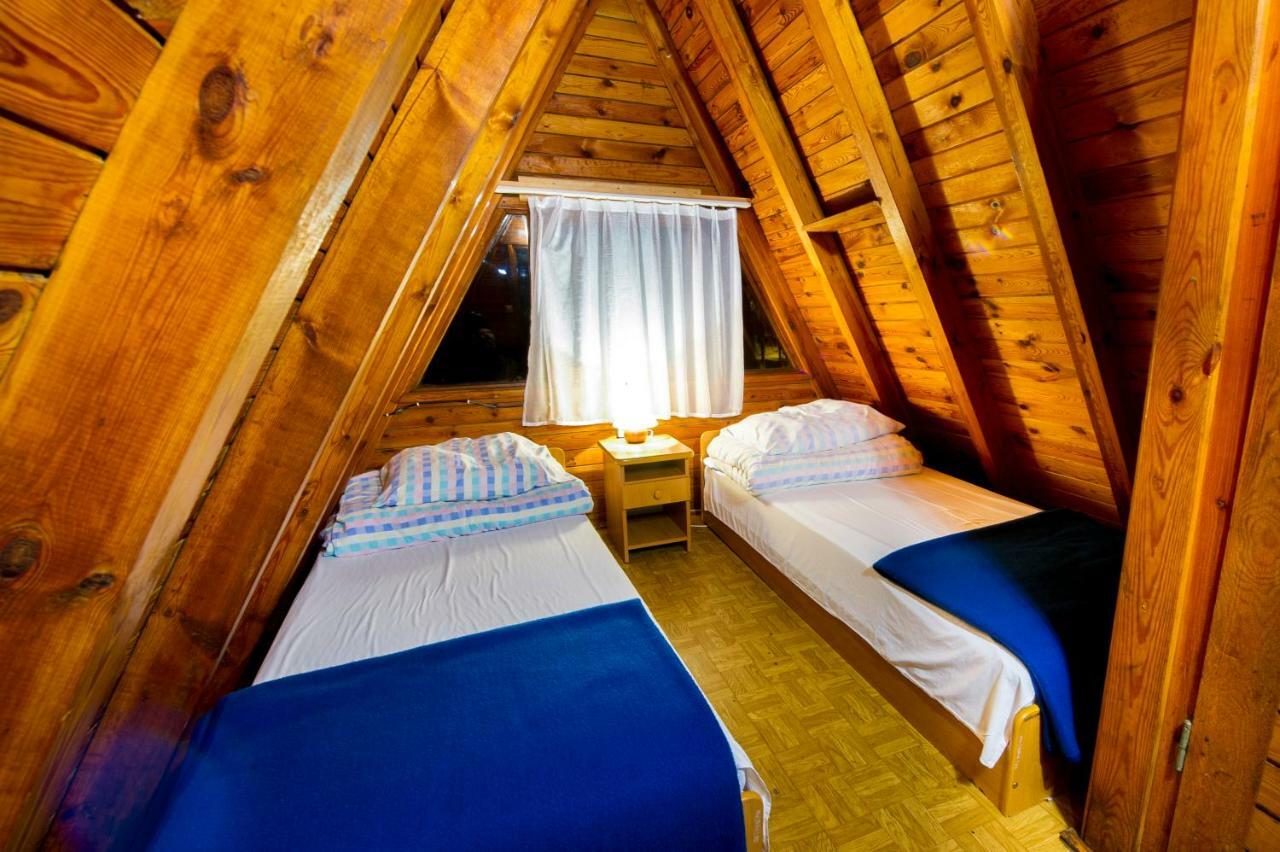 Wawrzkowizna Hotel Rzasawa Luaran gambar